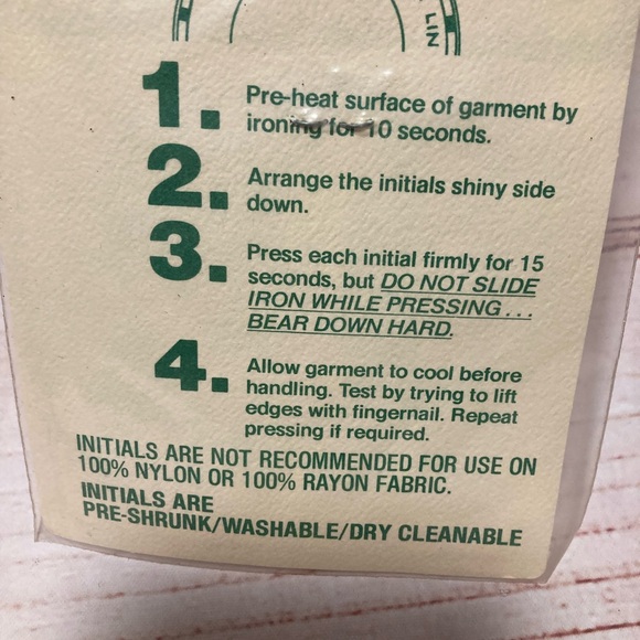 Initial R iron on patch-NEW-red/white/blue - Picture 4 of 4